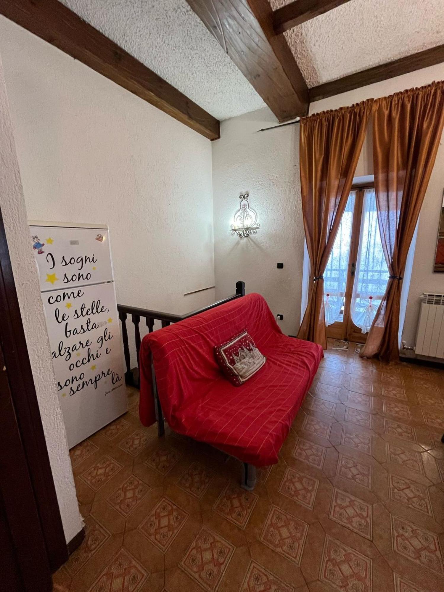 Hermitage Apartment *